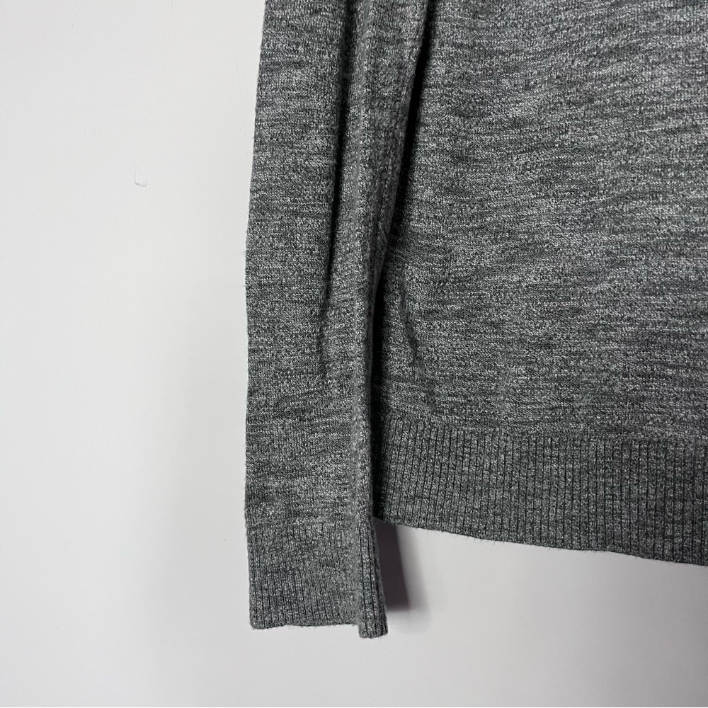 Vintage/Y2K Men’s Thin Hollister Sweater Size L Grey Colour Soft & Cozy - Picture 5 of 9